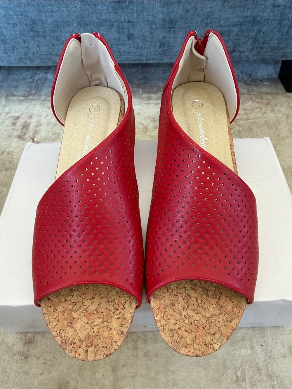 Comfort Perforated Red Cork-Front Women’s Sandals